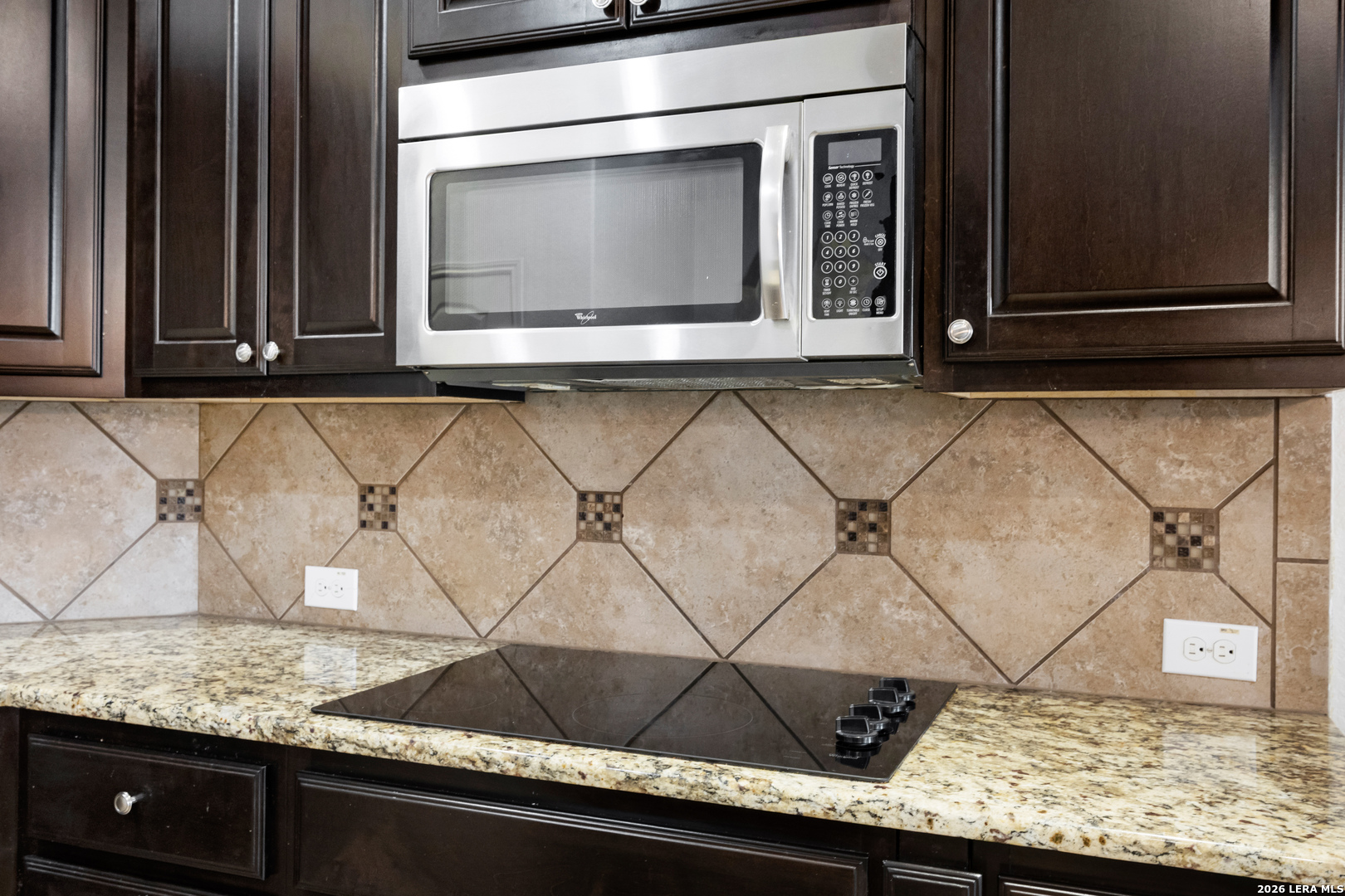 6908 Hallie Hts, Schertz, TX 78154