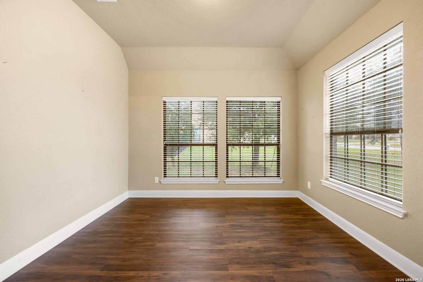 6908 Hallie Hts, Schertz, TX 78154