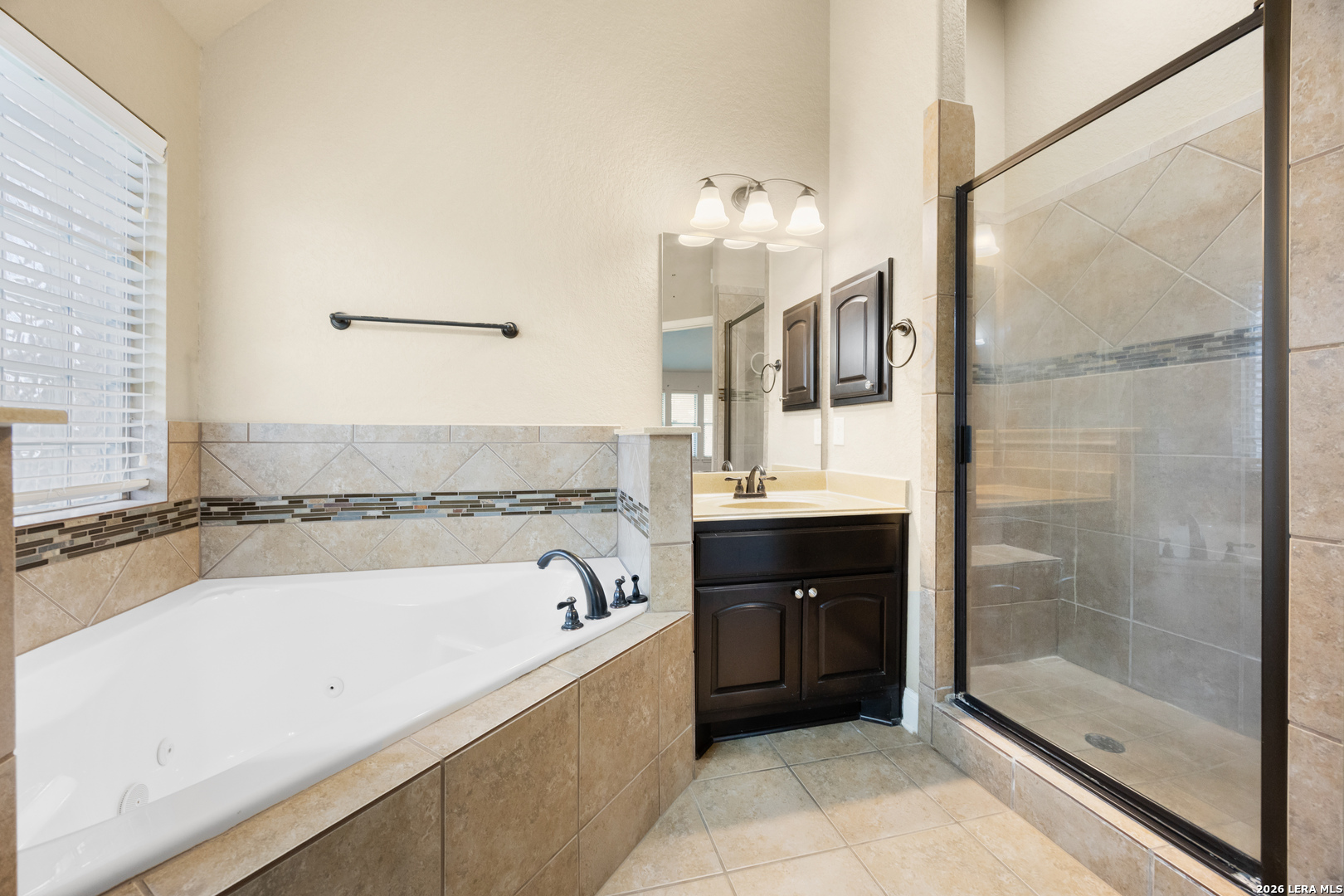 6908 Hallie Hts, Schertz, TX 78154