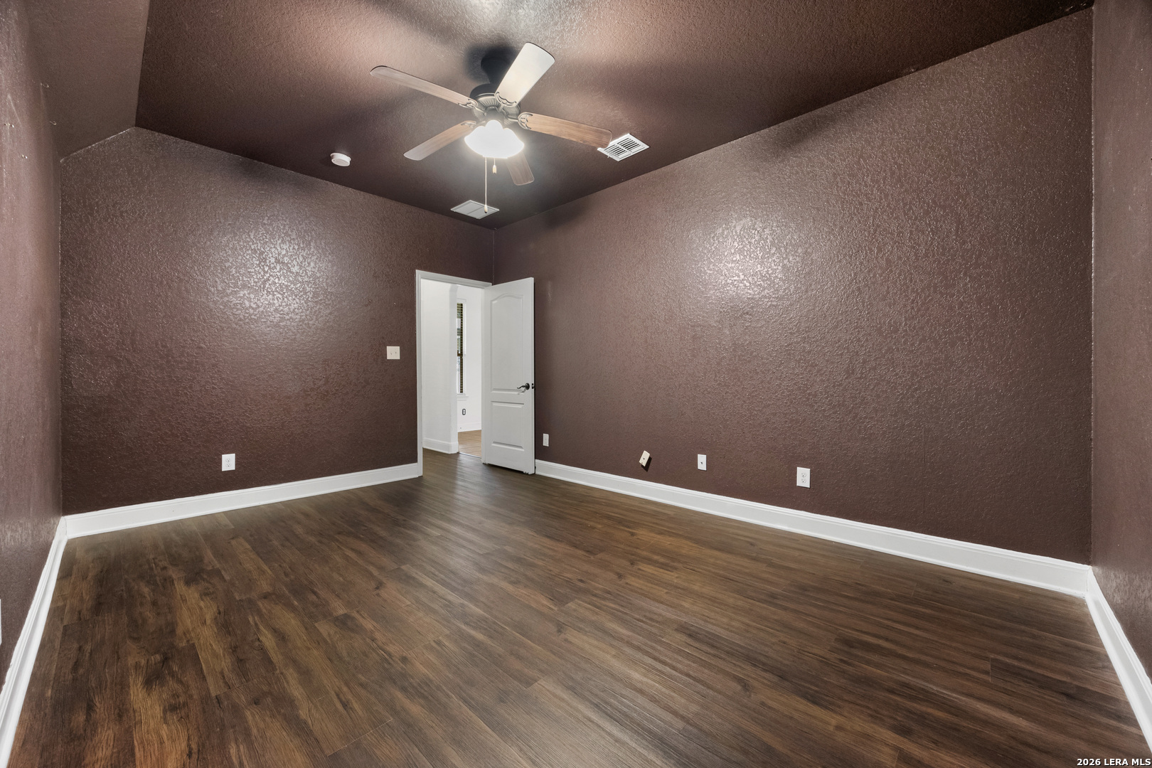 6908 Hallie Hts, Schertz, TX 78154