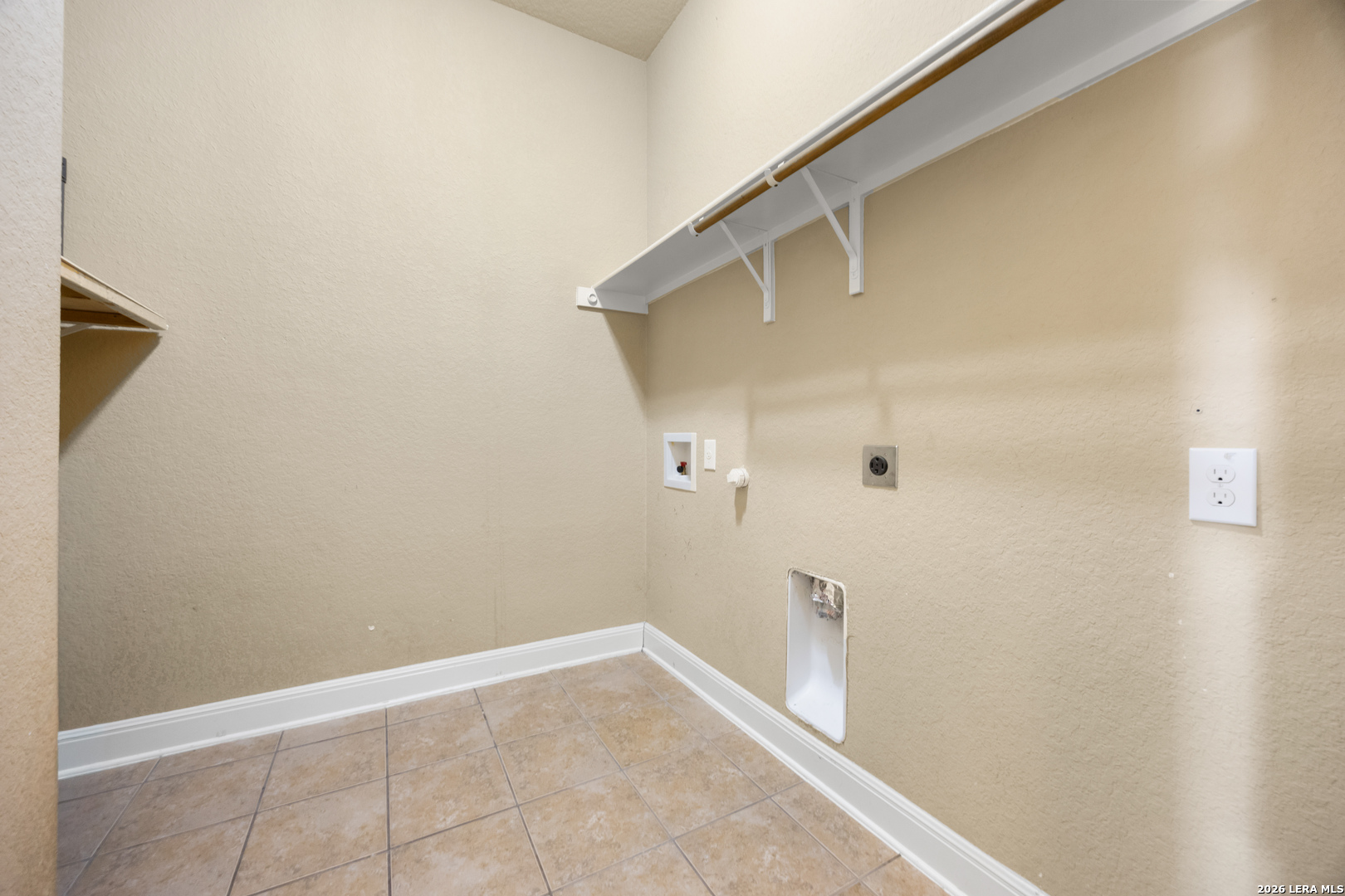 6908 Hallie Hts, Schertz, TX 78154
