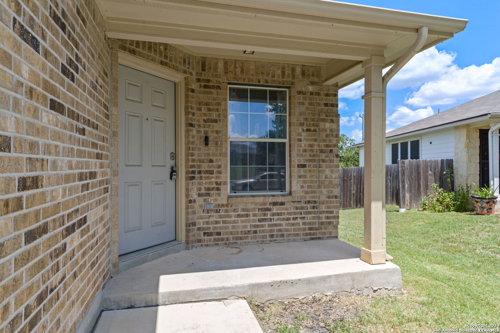 5006 FOUNTAIN HL, San Antonio, TX 78244