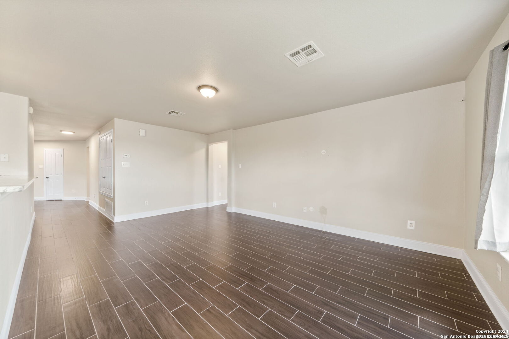 5006 FOUNTAIN HL, San Antonio, TX 78244