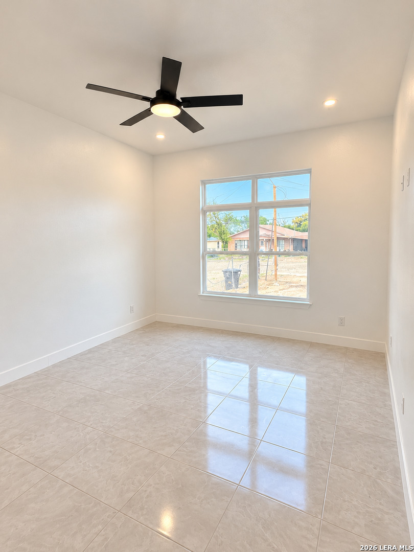 2734 Rodriguez St., Eagle Pass, TX 78852