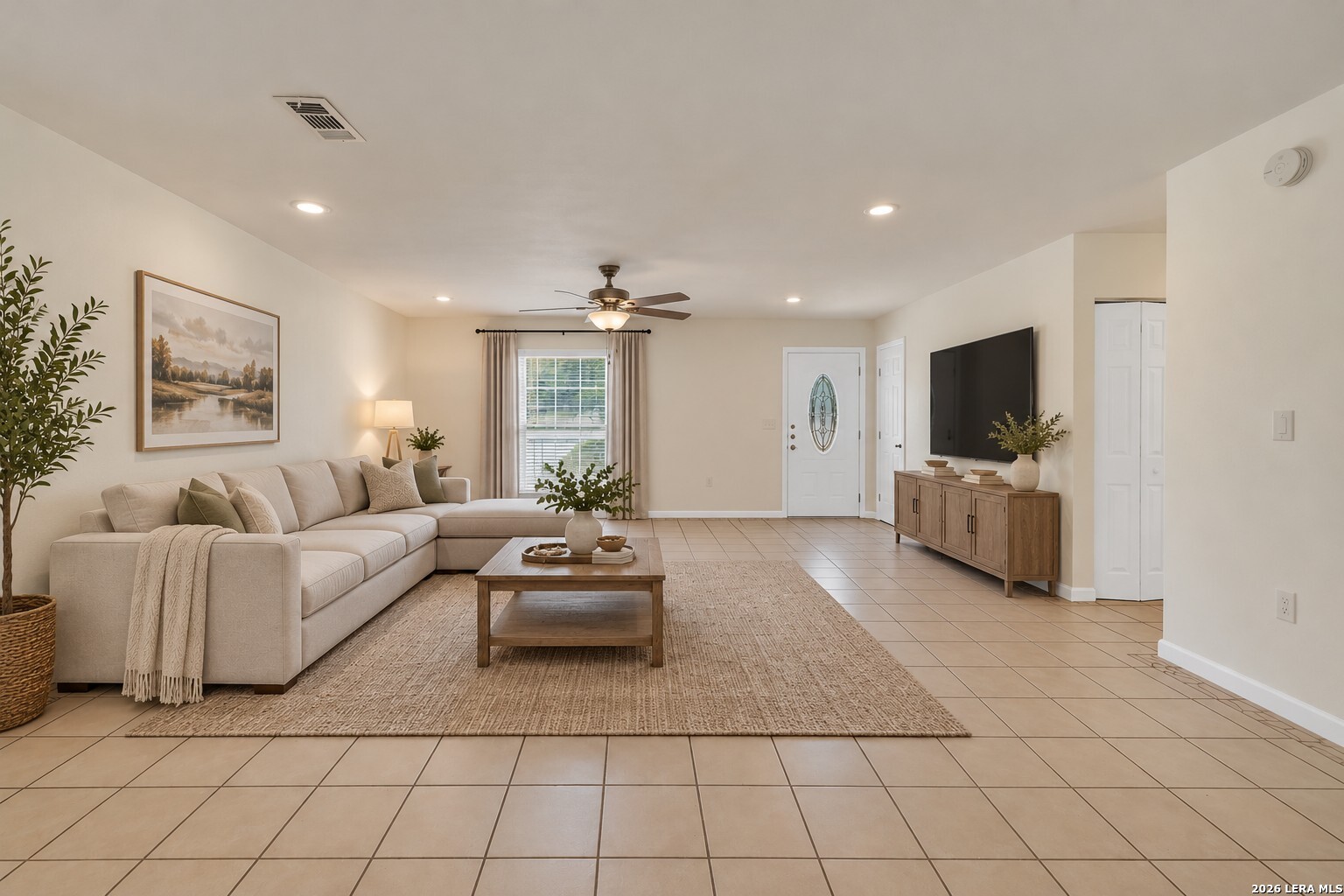 1140 BLUERIDGE DR, Canyon Lake, TX 78133