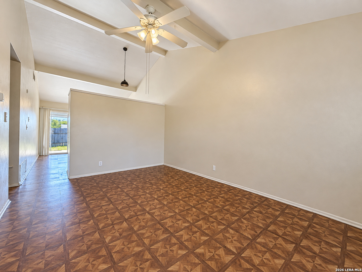 5858 Midcrown Drive, San Antonio, TX 78218