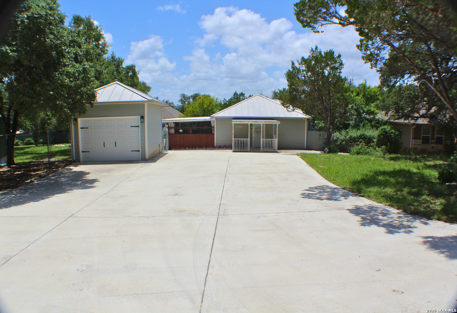 320 Lighthouse, Canyon Lake, TX 78133