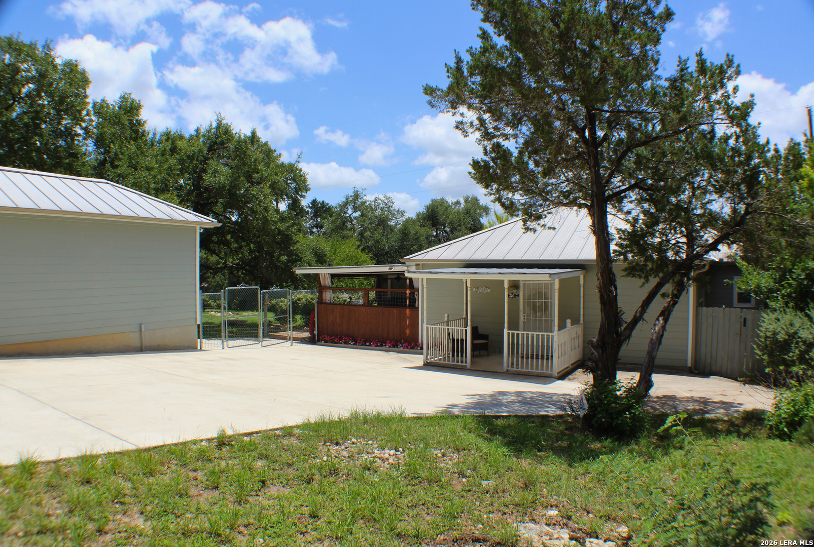 320 Lighthouse, Canyon Lake, TX 78133