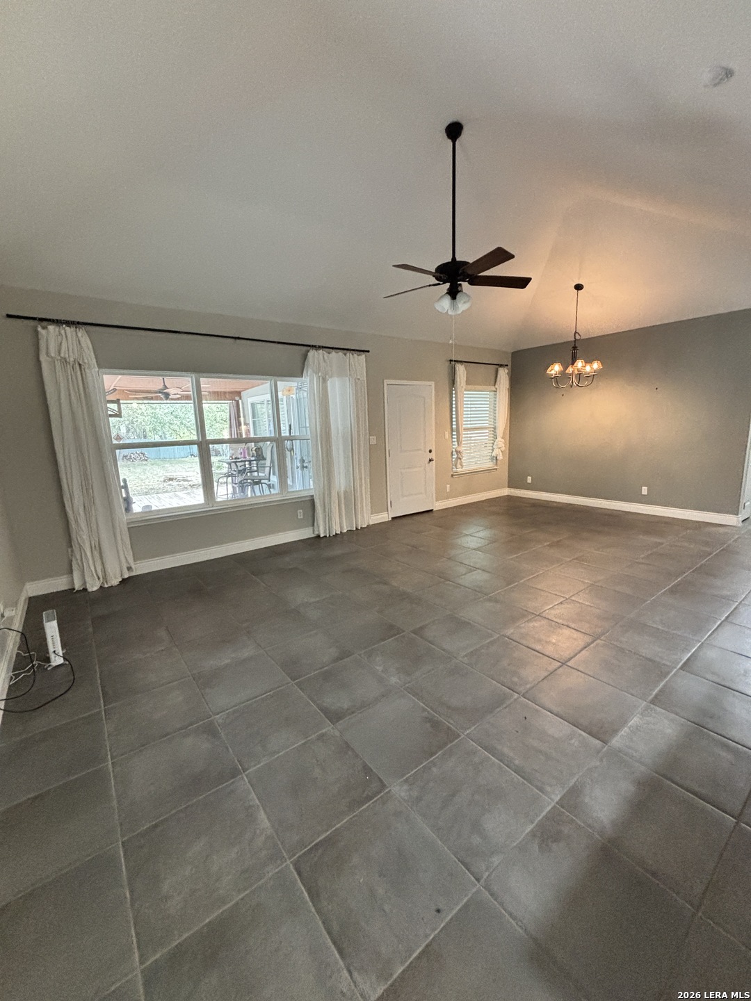 320 Lighthouse, Canyon Lake, TX 78133
