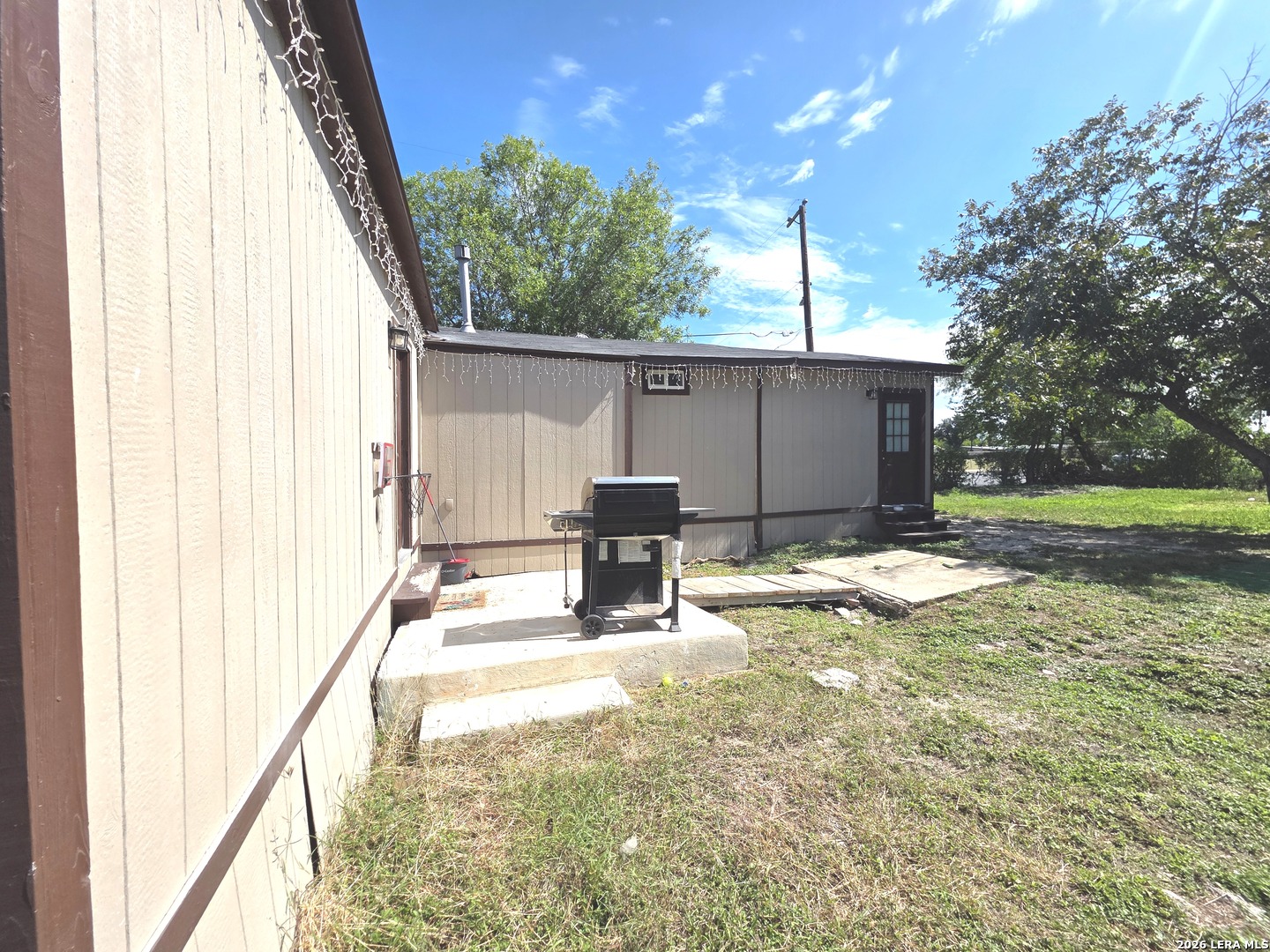 302 RIVERDALE DR, San Antonio, TX 78228