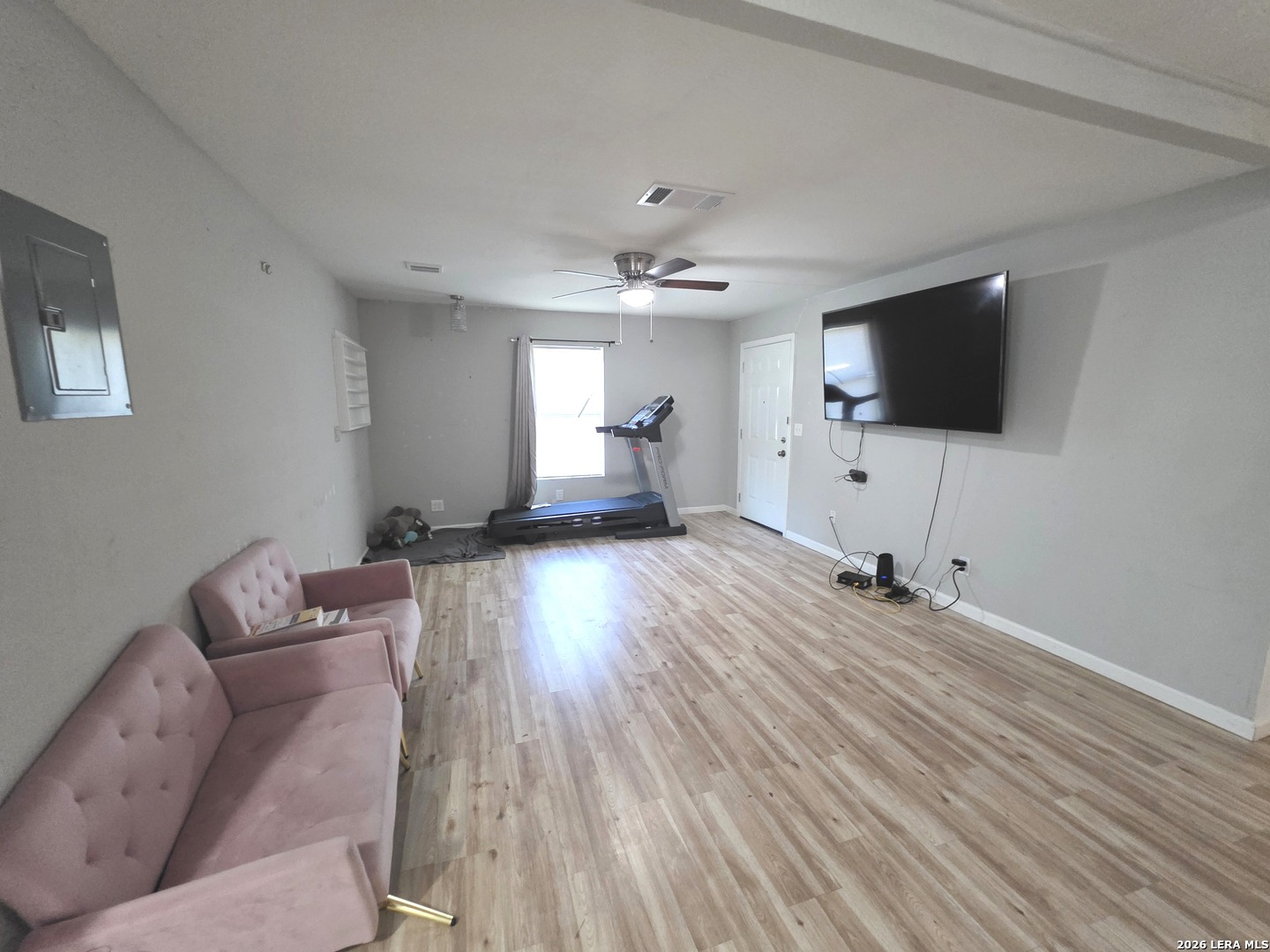 302 RIVERDALE DR, San Antonio, TX 78228