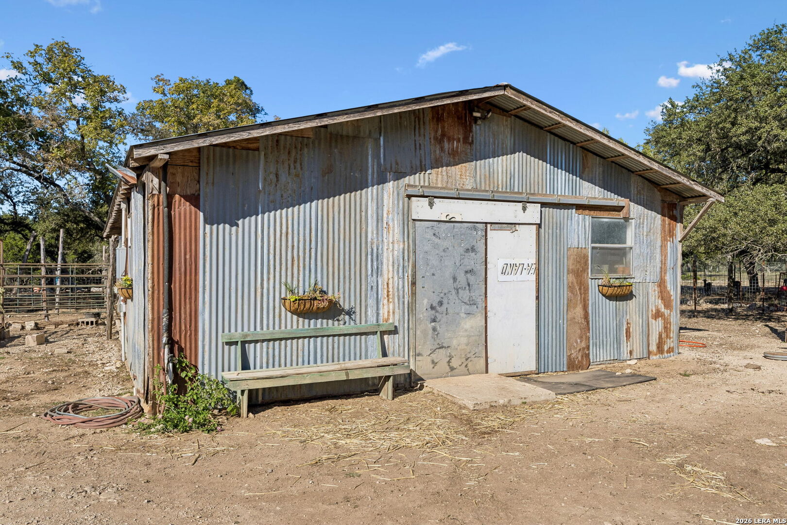 105 Dillard Lane, Bergheim, TX 78004