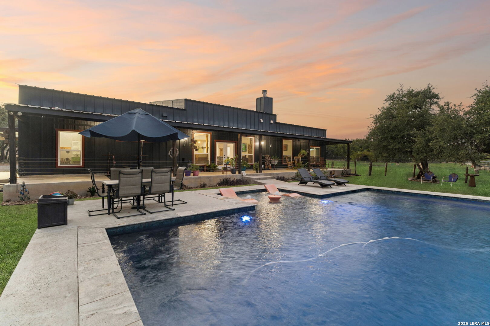 105 Dillard Lane, Bergheim, TX 78004