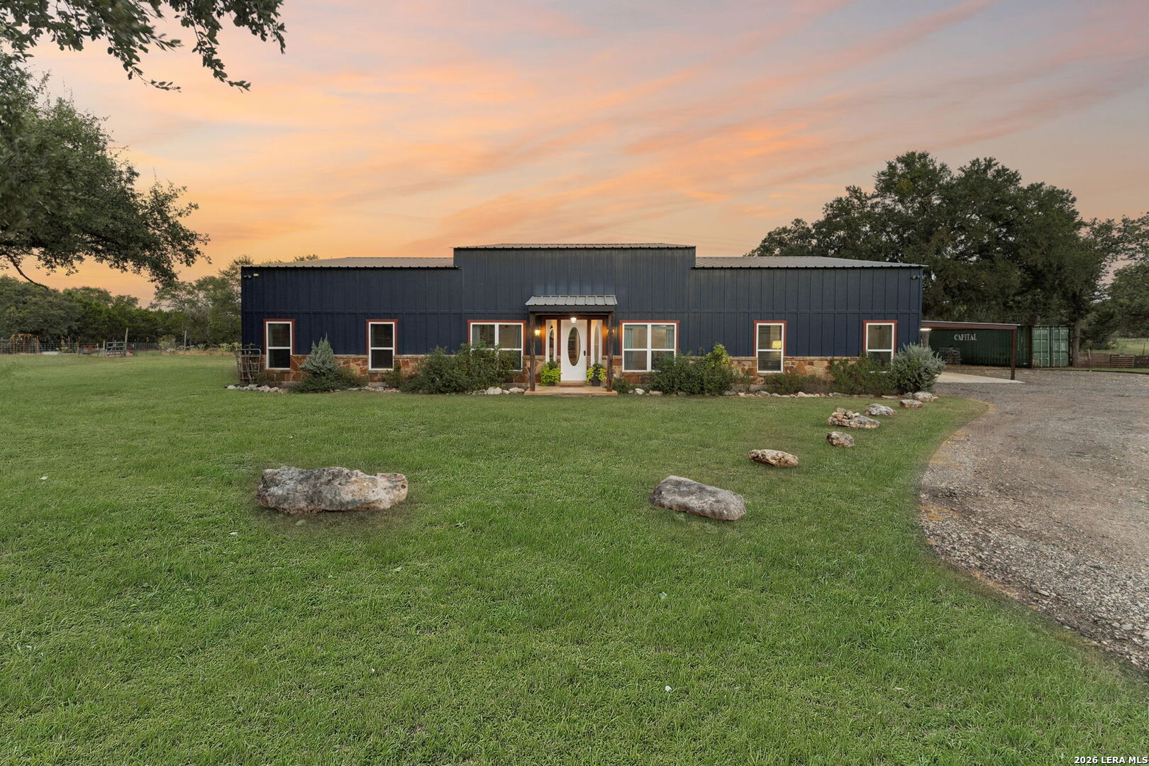 105 Dillard Lane, Bergheim, TX 78004