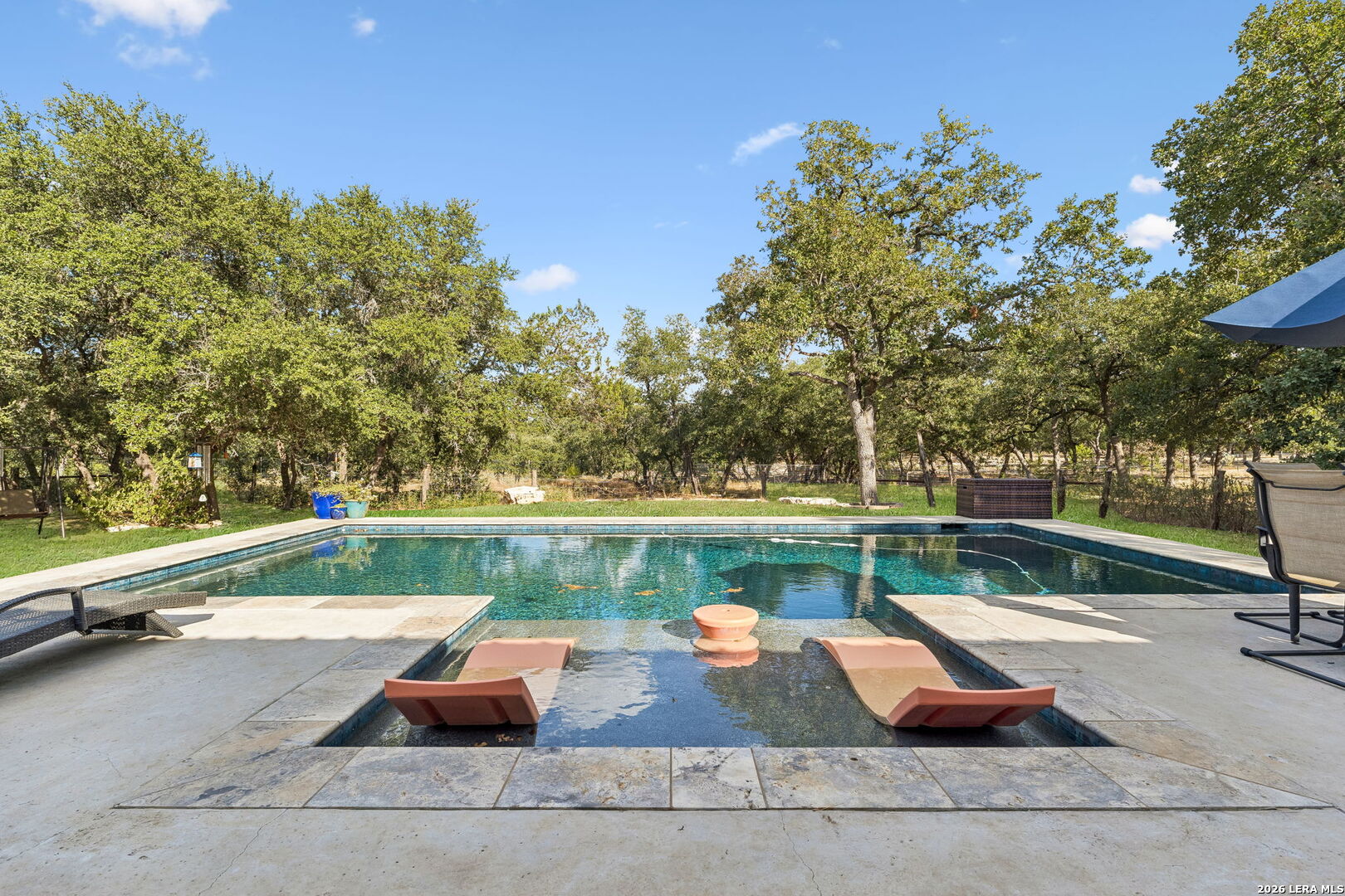 105 Dillard Lane, Bergheim, TX 78004