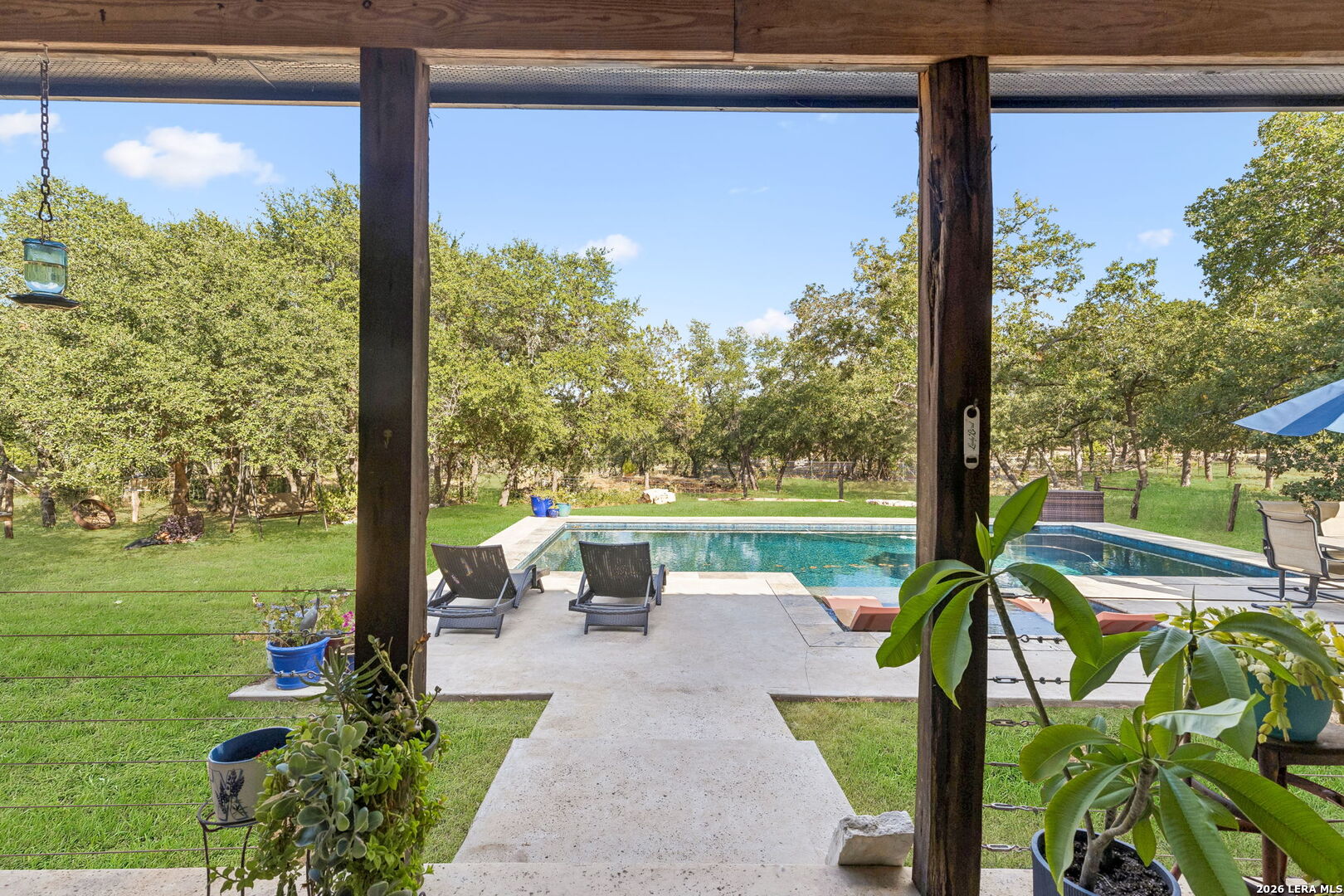 105 Dillard Lane, Bergheim, TX 78004