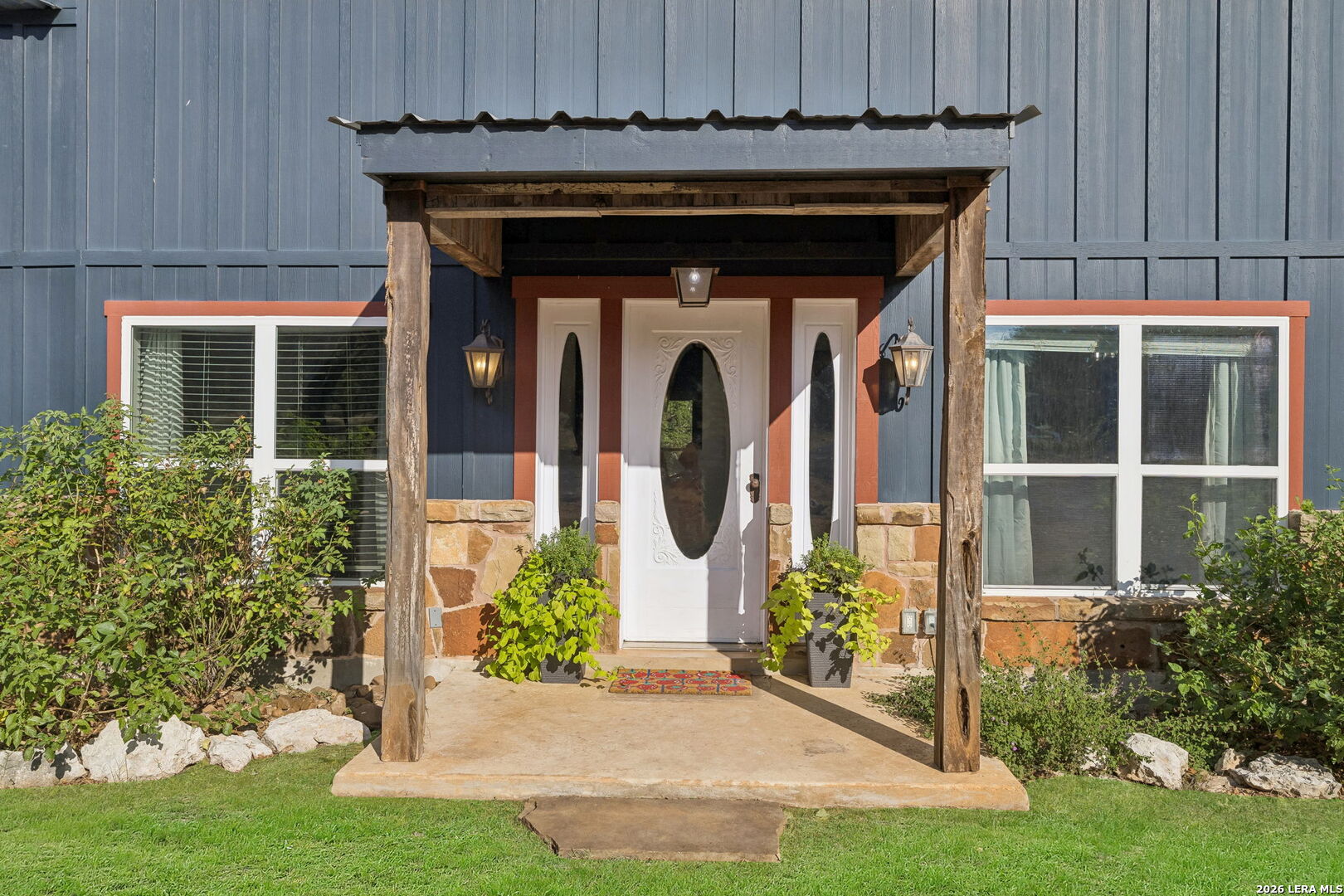 105 Dillard Lane, Bergheim, TX 78004