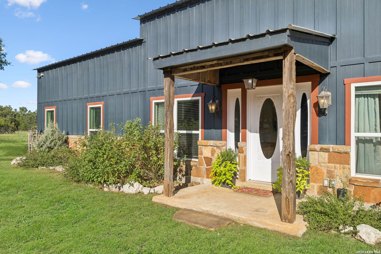 105 Dillard Lane, Bergheim, TX 78004