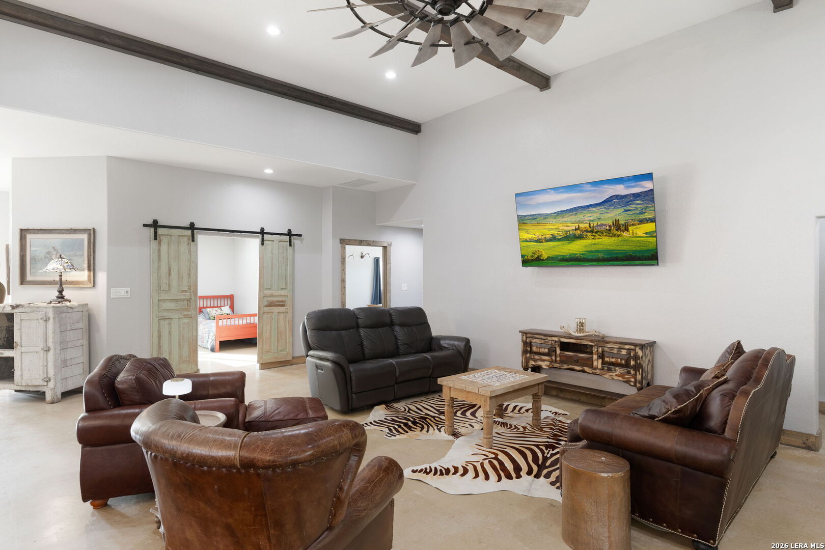 105 Dillard Lane, Bergheim, TX 78004