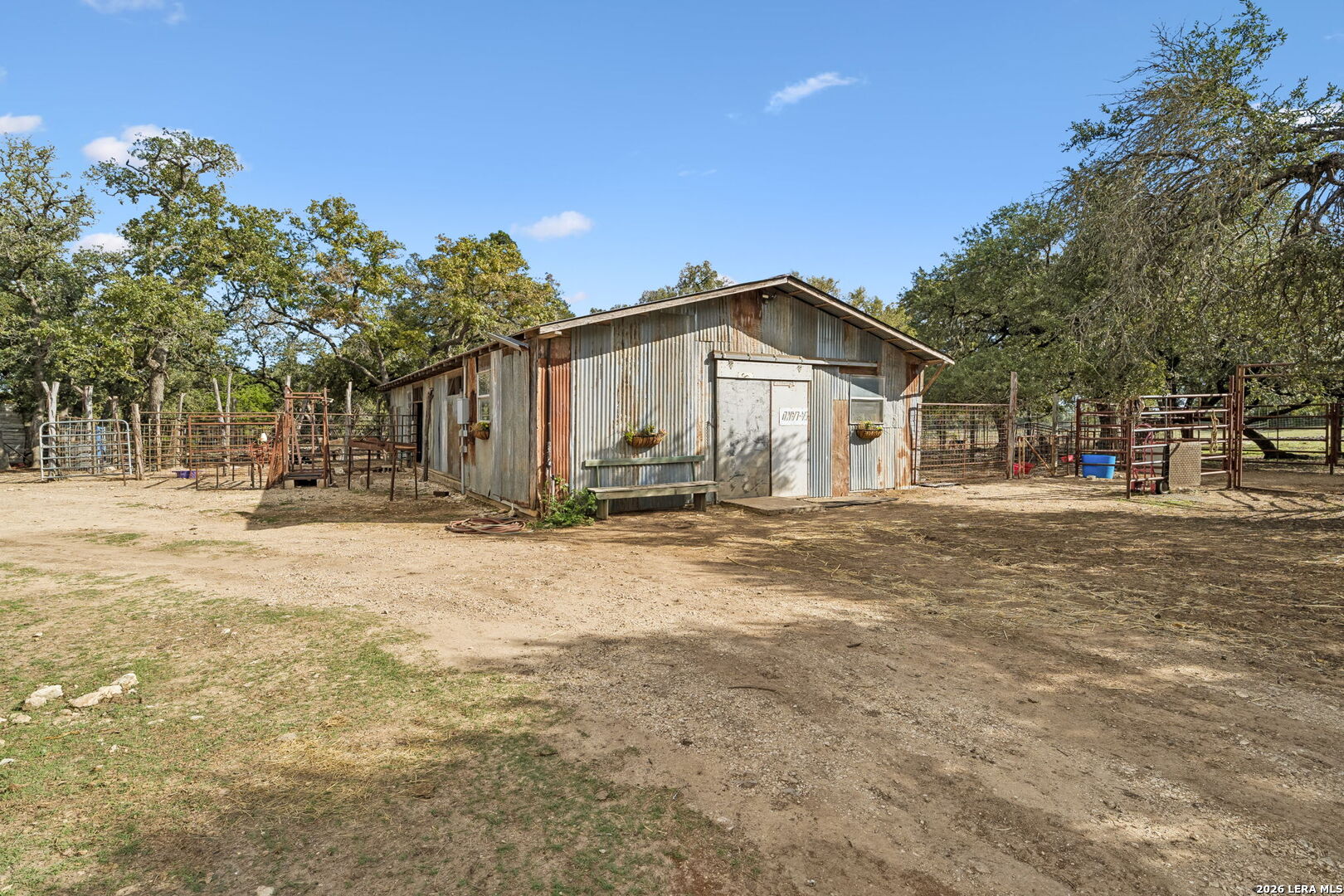 105 Dillard Lane, Bergheim, TX 78004