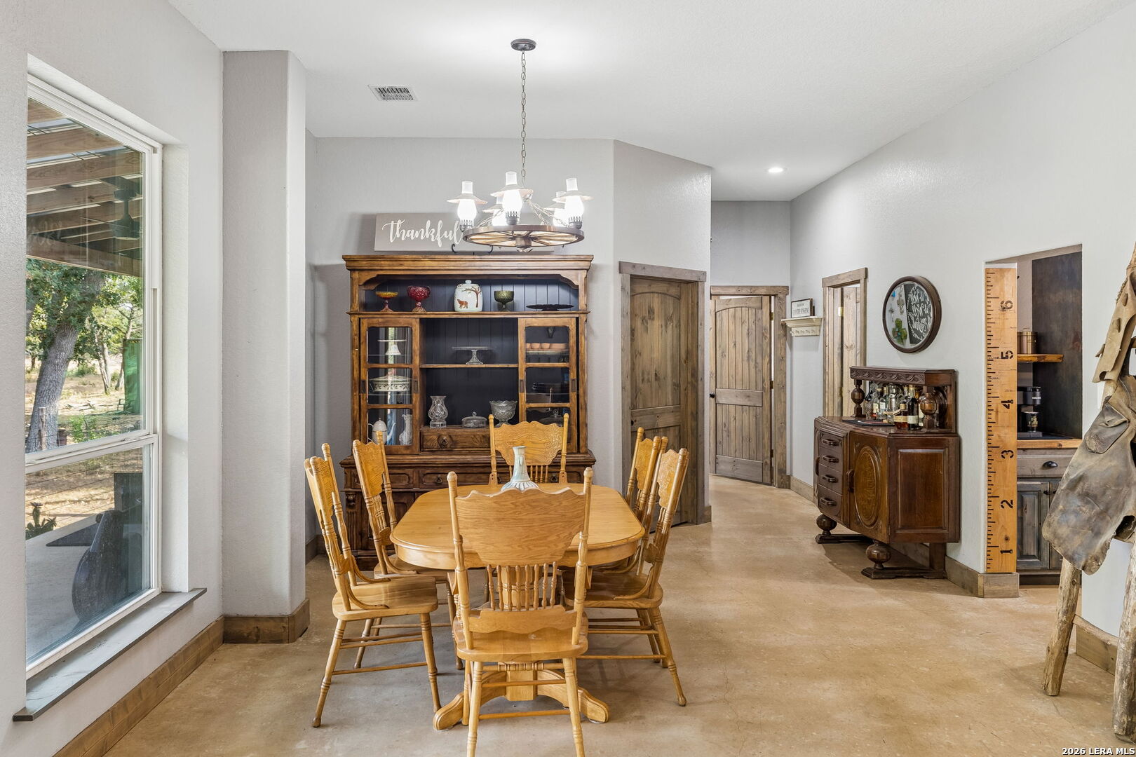 105 Dillard Lane, Bergheim, TX 78004