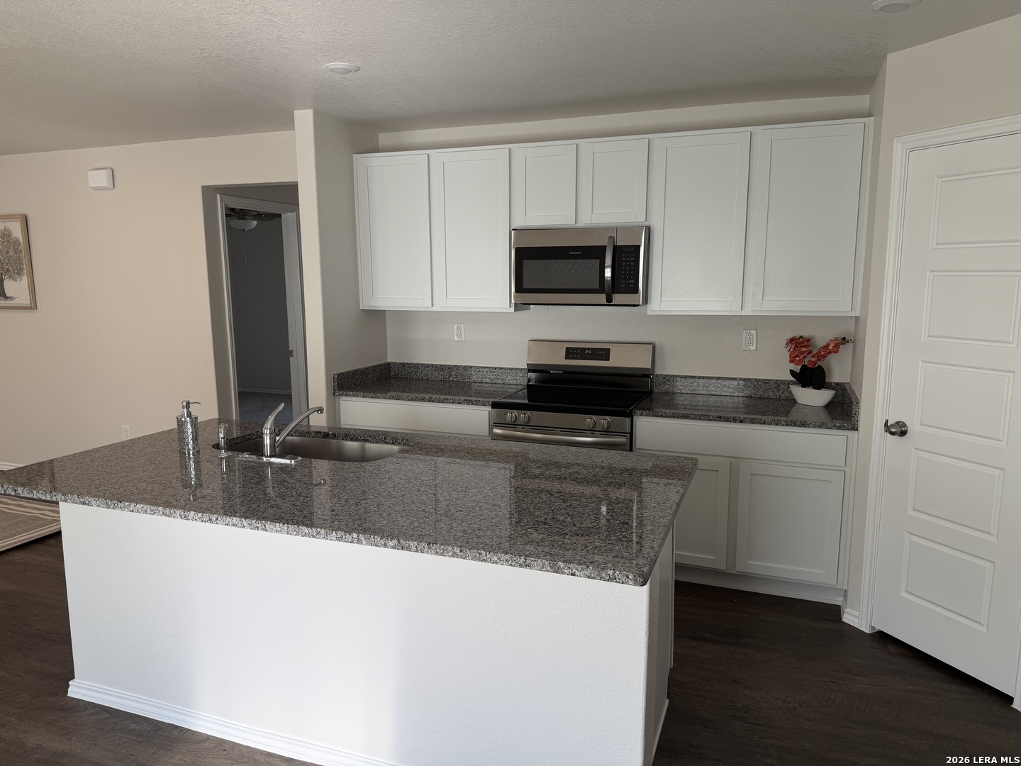 8920 BROAD WING DR, San Antonio, TX 78222
