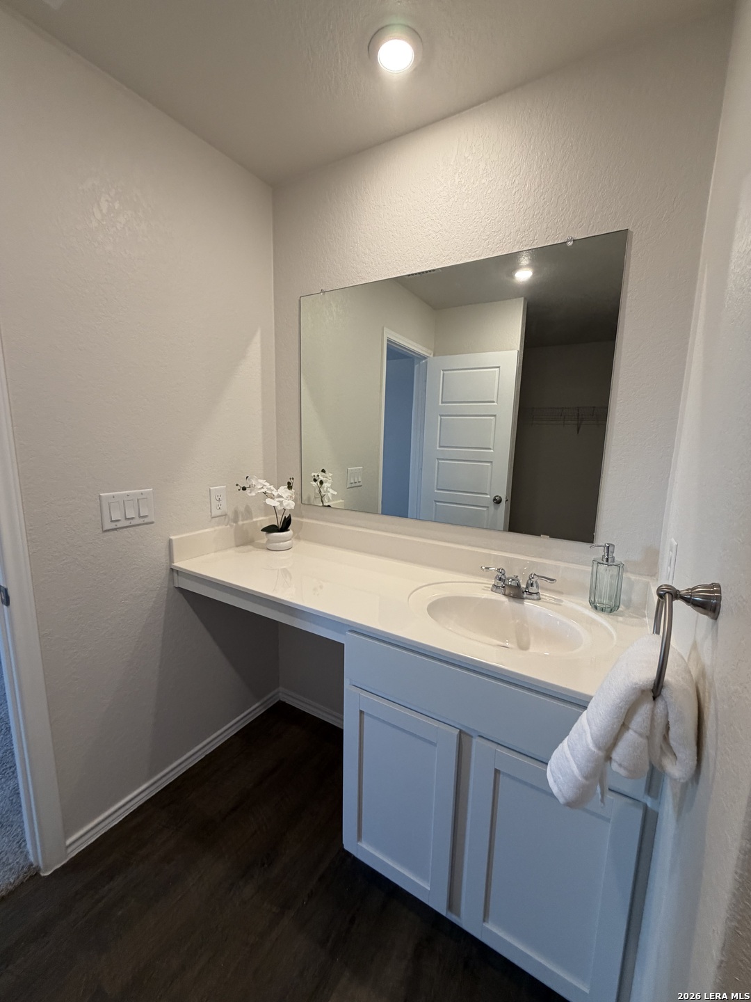 8920 BROAD WING DR, San Antonio, TX 78222