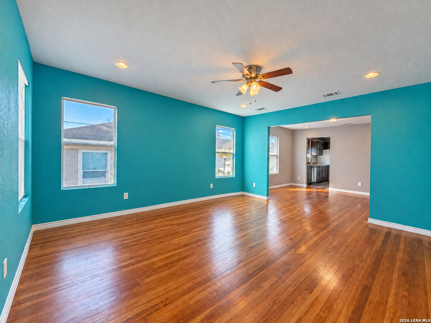 1407 STEVES AVE, San Antonio, TX 78210