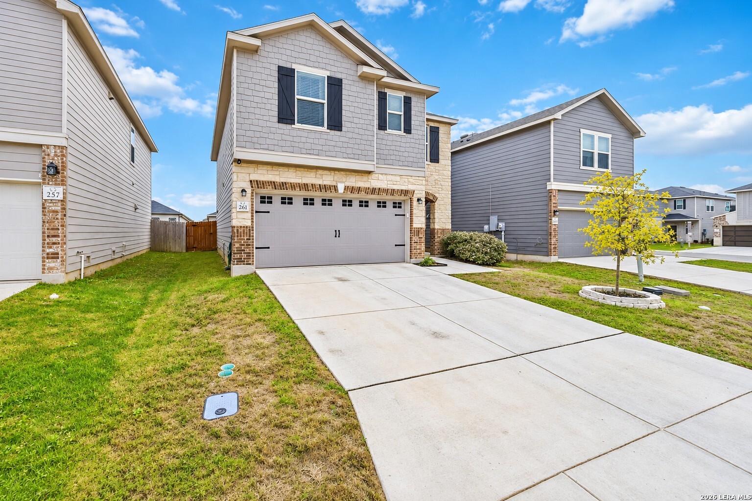 261 DEER CREST DR, New Braunfels, TX 78130