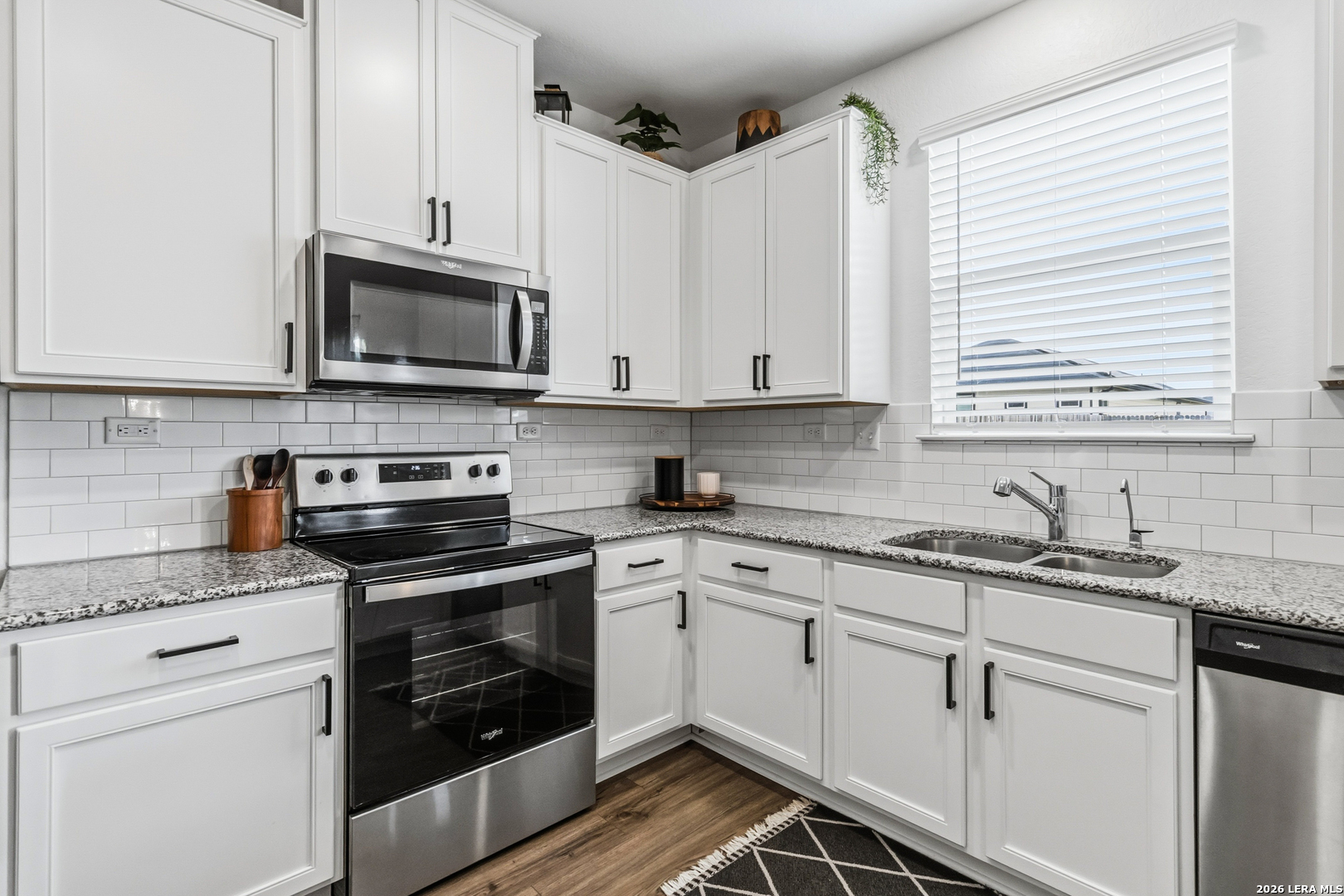 261 DEER CREST DR, New Braunfels, TX 78130