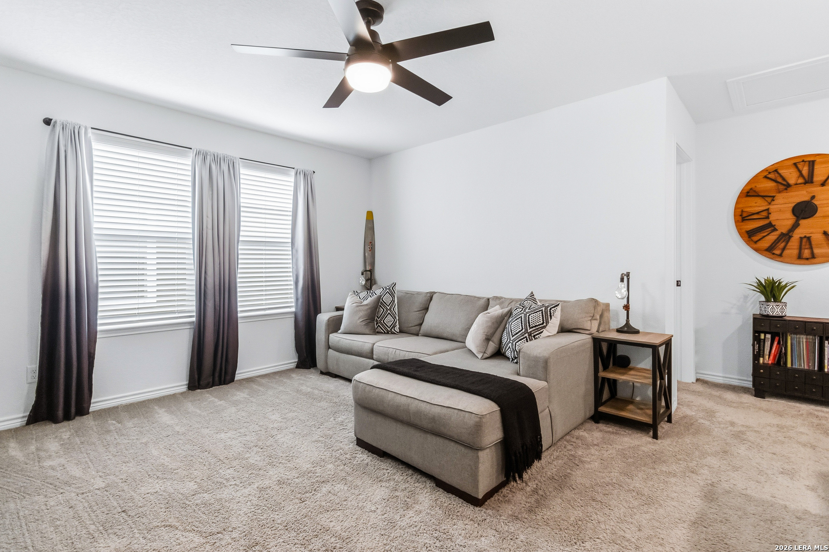261 DEER CREST DR, New Braunfels, TX 78130