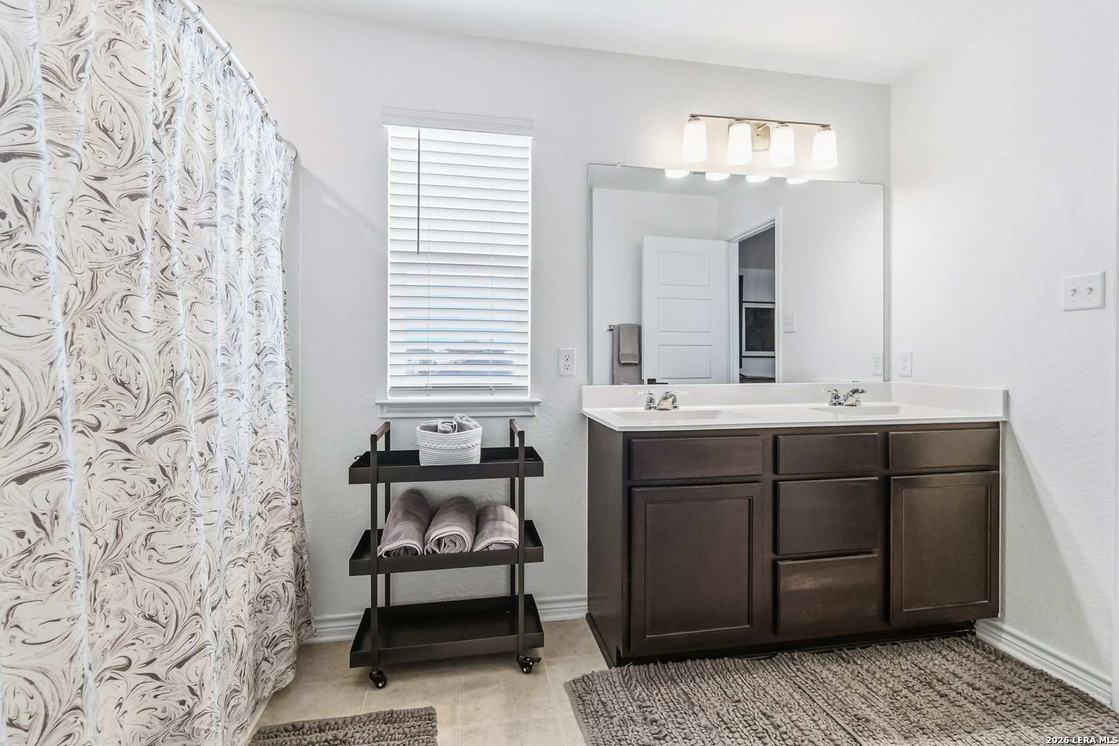 261 DEER CREST DR, New Braunfels, TX 78130