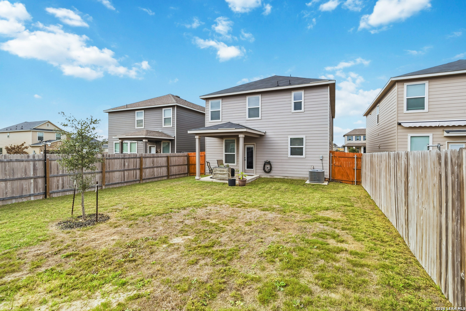 261 DEER CREST DR, New Braunfels, TX 78130
