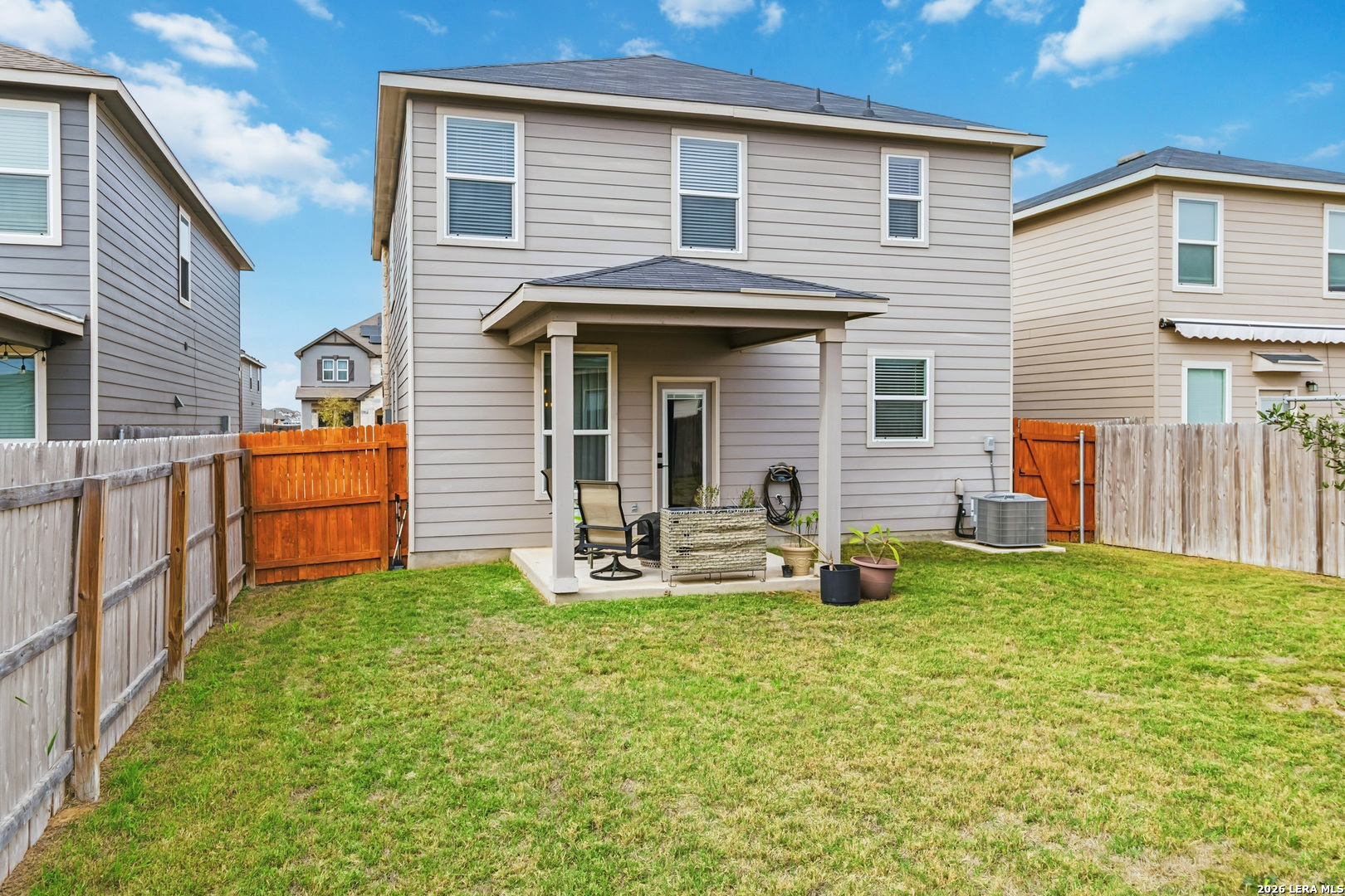 261 DEER CREST DR, New Braunfels, TX 78130