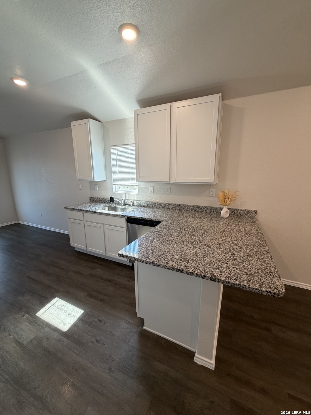 8956 BROAD WING DR, San Antonio, TX 78222