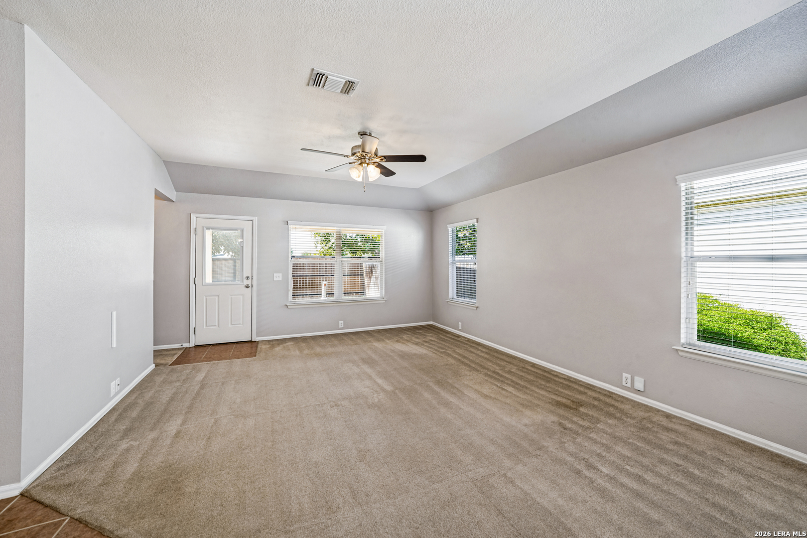 3727 Fiesta Trail, San Antonio, TX 78245