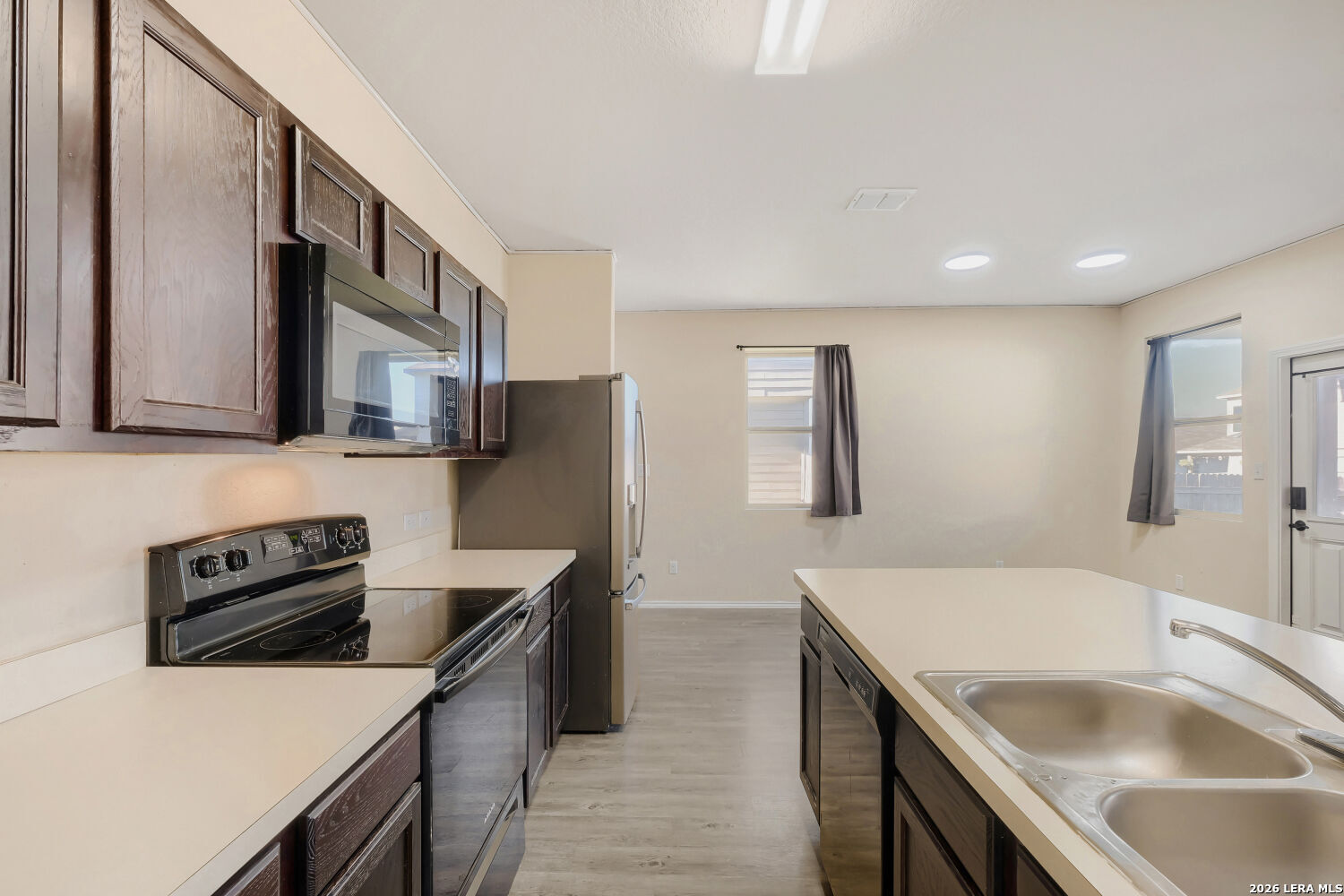 9403 SOMERS BND, San Antonio, TX 78211