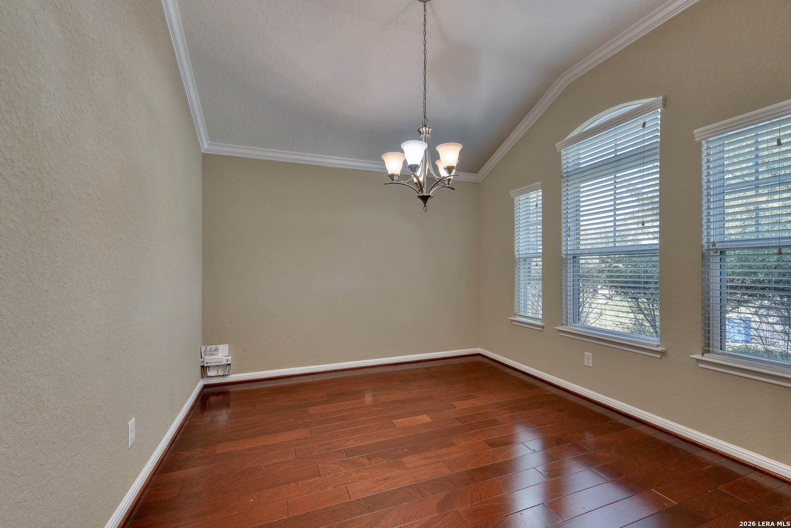 24724 BUCK CRK, San Antonio, TX 78255