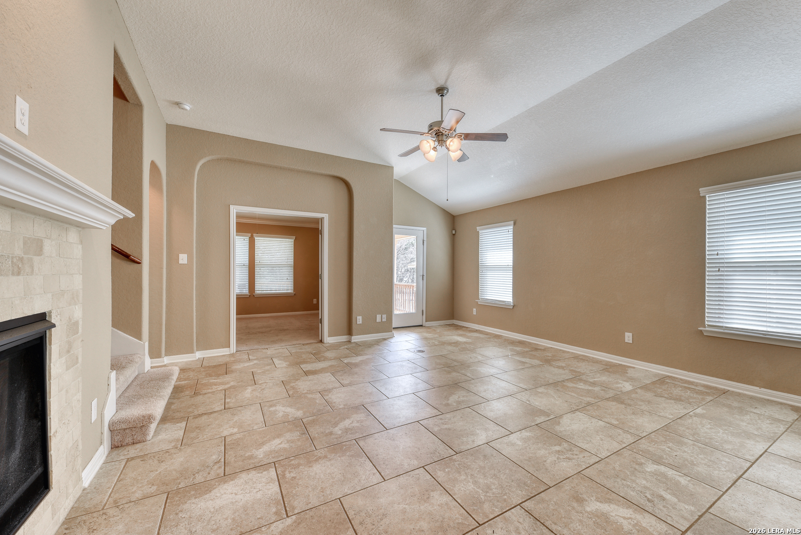 24724 BUCK CRK, San Antonio, TX 78255
