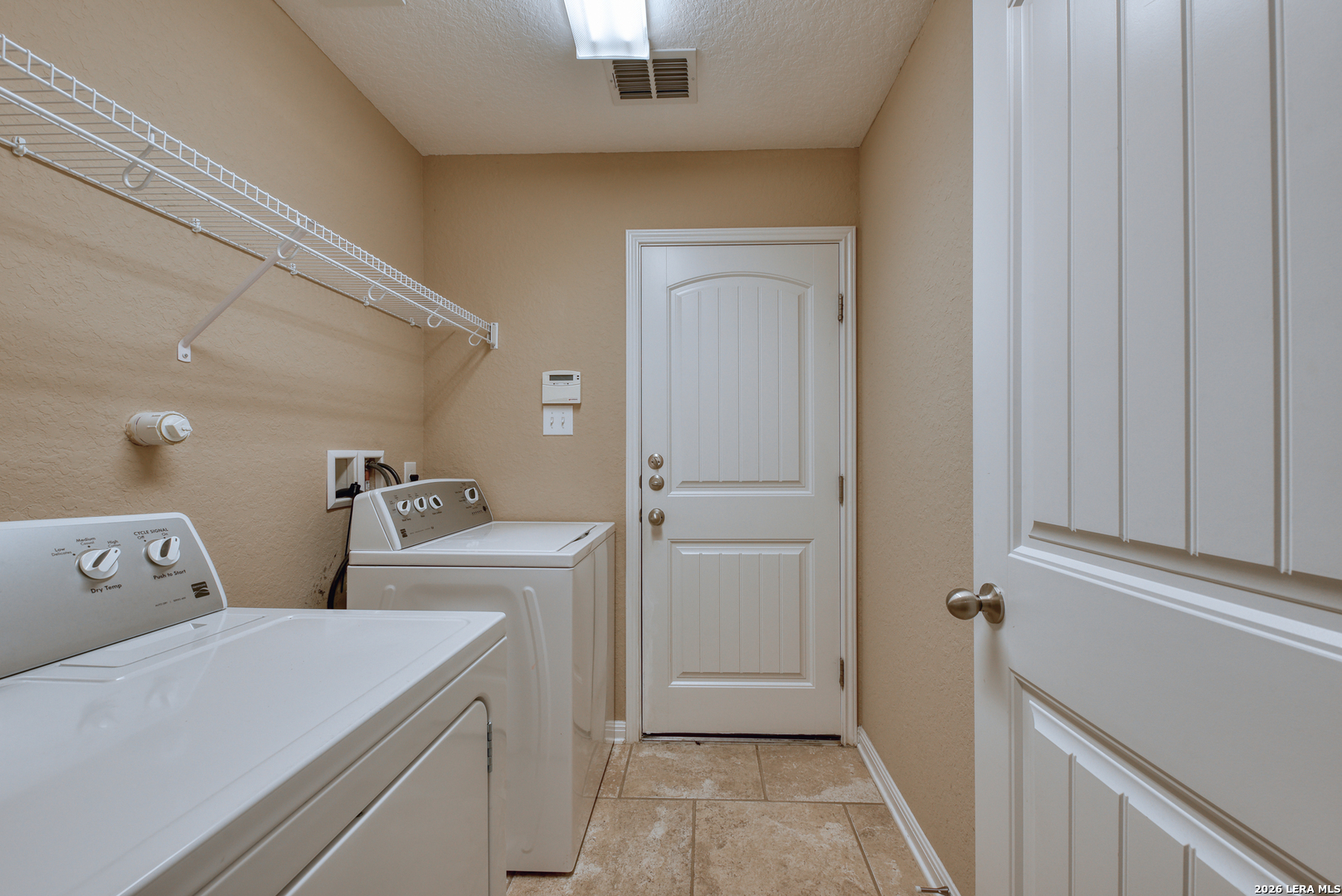 24724 BUCK CRK, San Antonio, TX 78255