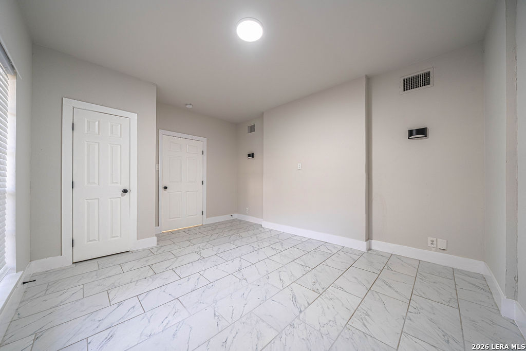 2831 WHISPER VIEW ST, San Antonio, TX 78230