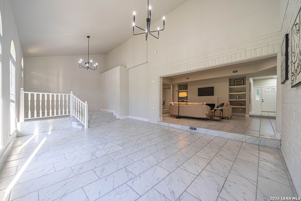 2831 WHISPER VIEW ST, San Antonio, TX 78230