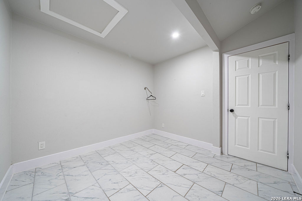 2831 WHISPER VIEW ST, San Antonio, TX 78230