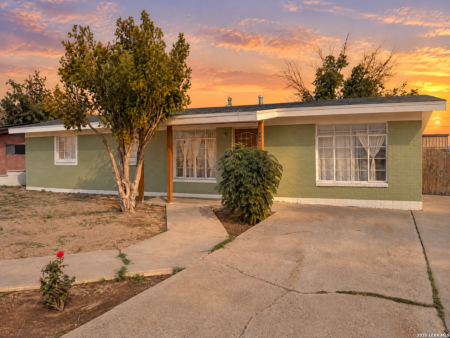 Property photo for 617 Eduardo, El Paso, TX