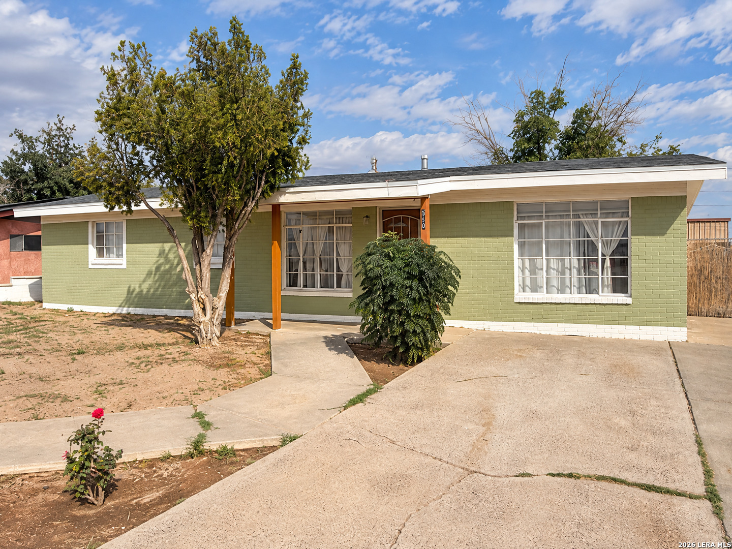 617 Eduardo, El Paso, TX 79821
