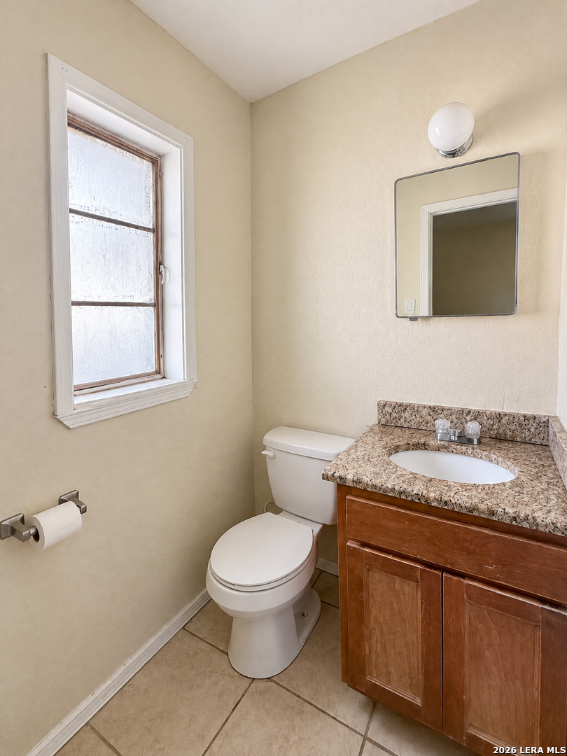 617 Eduardo, El Paso, TX 79821