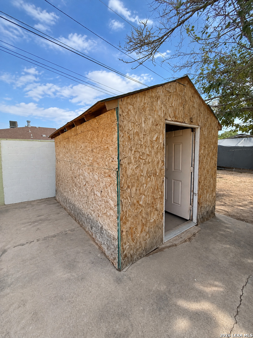 617 Eduardo, El Paso, TX 79821
