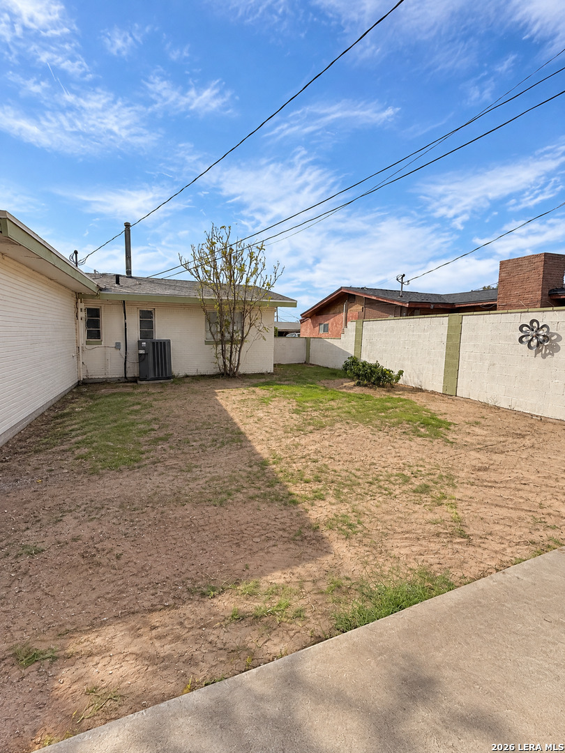 617 Eduardo, El Paso, TX 79821