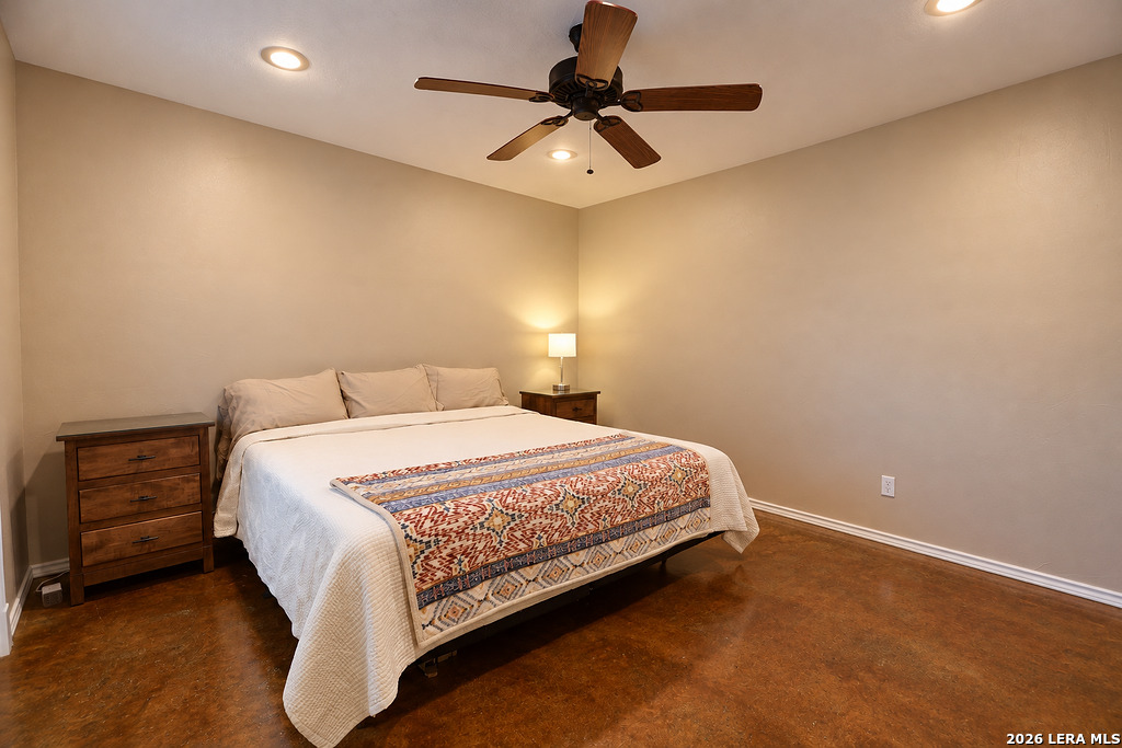 5664 S Us Highway 377, Junction, TX 76849