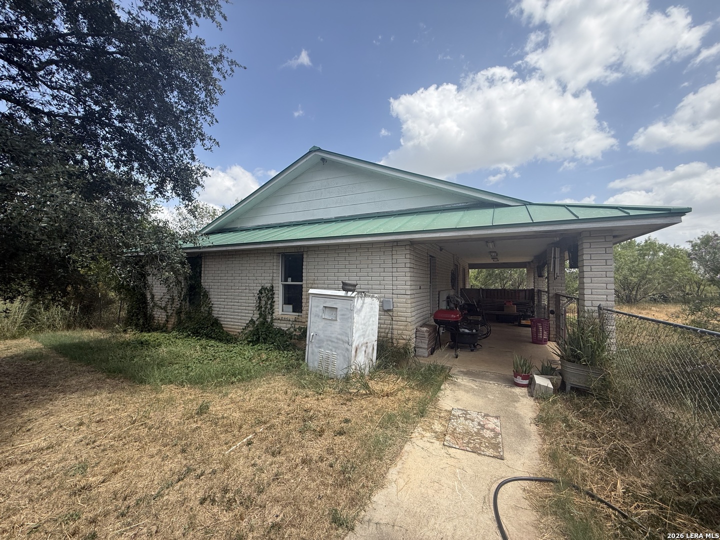 6515 Dan Rd, San Antonio, TX 78223